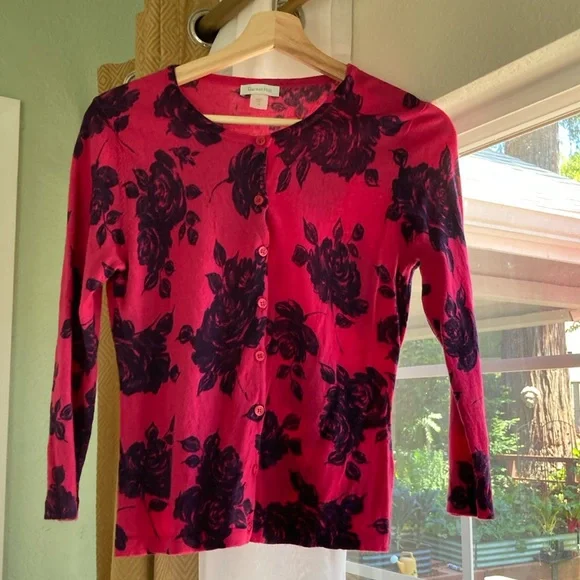Women's Garnet Hill Pink & Black Cardigan with Rose Detail & 3/4 sleeve, size M - Picture 1 of 8